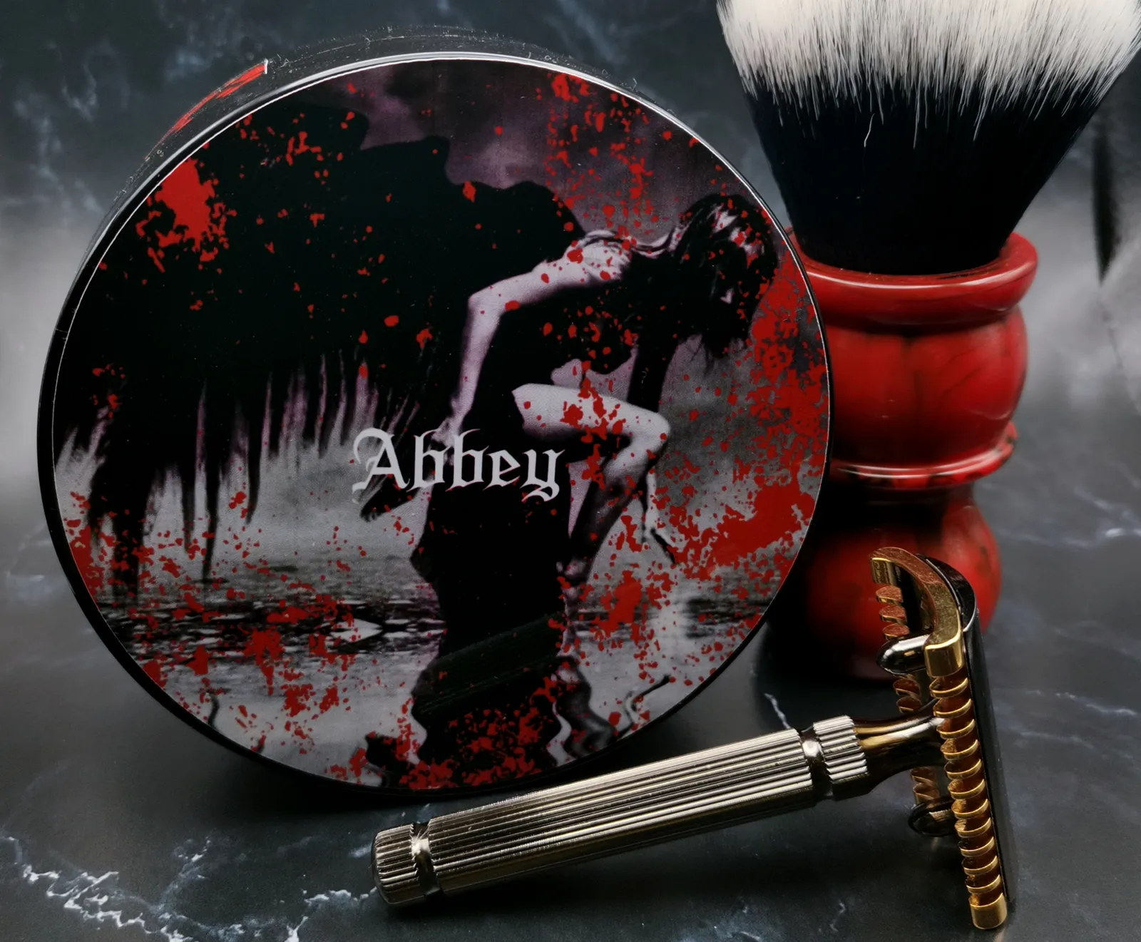 一目惚れ衝動買い　Murphy and McNeil Abbey